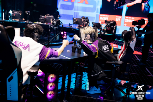 决战终章,FPX夺得2025无畏契约进化者杯系列赛终章冠军-游戏价值论