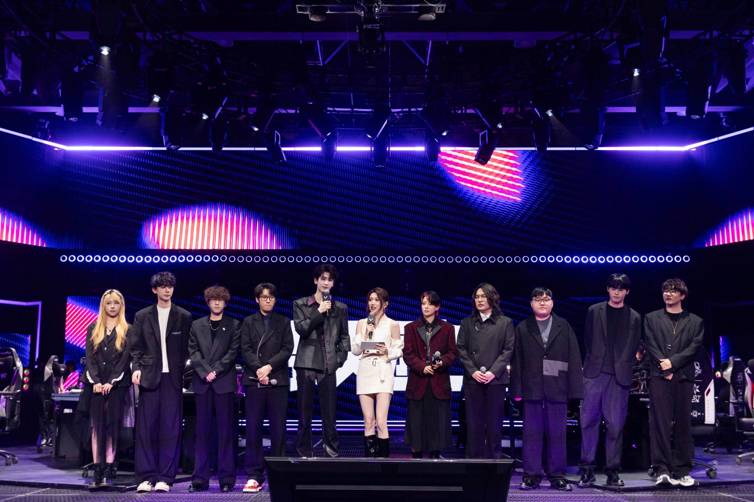 V26无畏巡回广州站启点赛赛事落幕！AG、XLG和EDG晋级圣地亚哥大师赛-游戏价值论