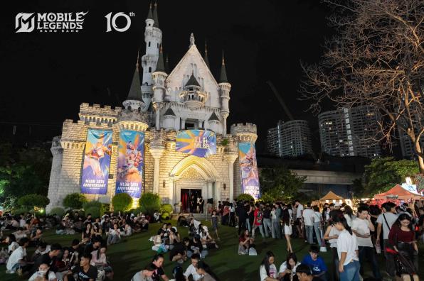 决胜巅峰十周年庆典落地十国   数万玩家现场狂欢-游戏价值论