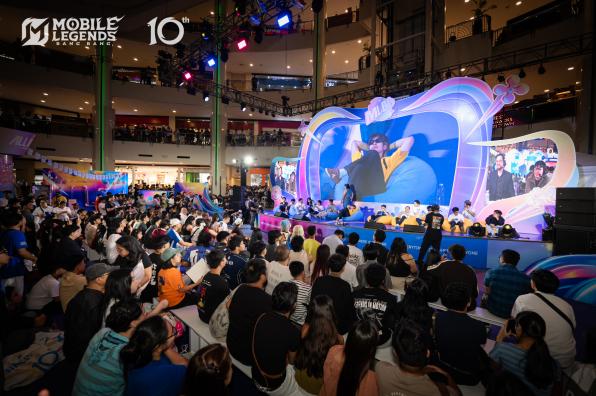 决胜巅峰十周年庆典落地十国   数万玩家现场狂欢-游戏价值论